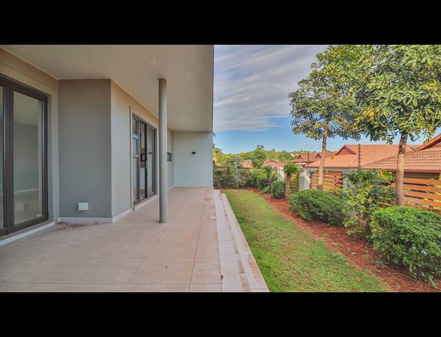 5 BEDROOM HOUSE FOR SALE IN IZINGA